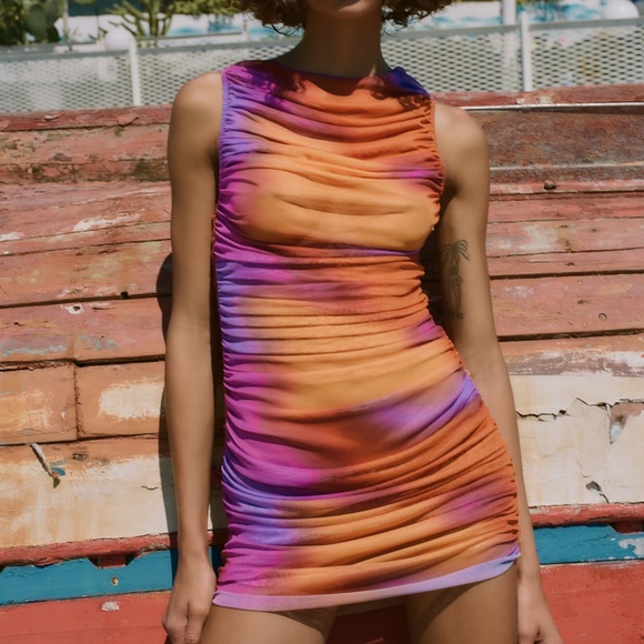 Zara Dresses & Skirts - Zara Multicolor Ruched Dress